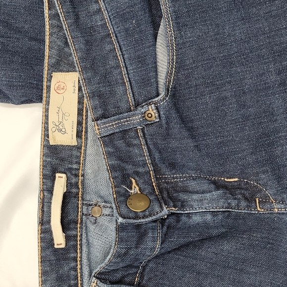 {Gap} Dark Wash Jeans - Picture 5 of 7
